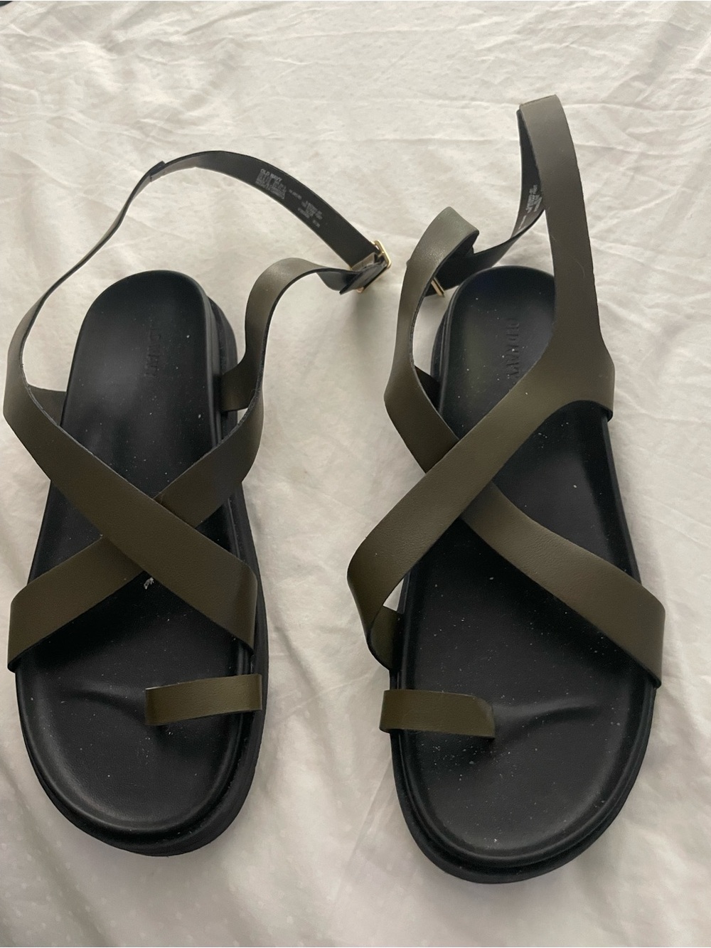 Old Navy Olive Green Crisscross Strap Sandals